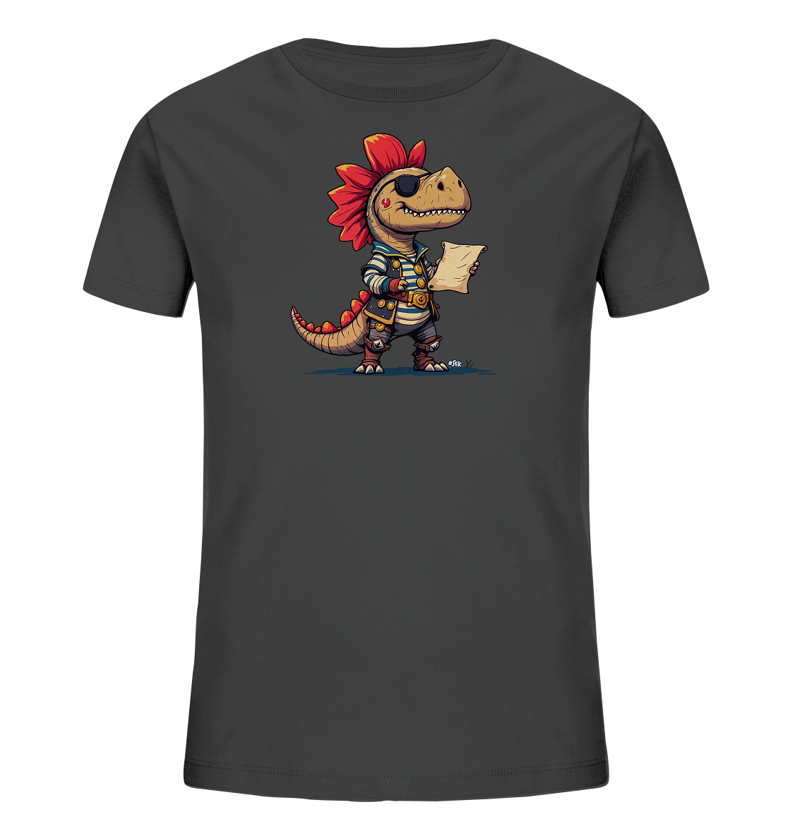 Onlineshop Shirts fuer Kinder - Dieses dunkelgraue T-Shirt fuer Kinder zeigt eine farbenfrohe Illustration eines kleinen Dinosauriers, der als Pirat verkleidet ist. Der Dino traegt eine Augenklappe, ein gestreiftes Shirt und einen Mantel, waehrend er ein Blatt Papier haelt. Sein Kopf ist mit roten Federn geschmueckt und er hat einen freundlichen Ausdruck. Das Design ist detailliert und verspielt.