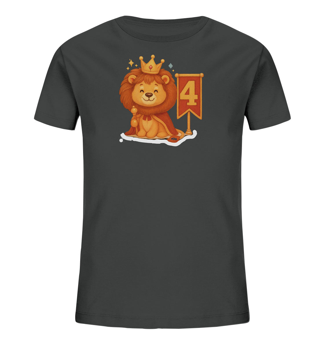 Onlineshop Shirts fuer Kinder - Dieses dunkelgraue T-Shirt zeigt eine charmante Illustration eines gekroenten Loewen. Der Loewe, mit rotem Umhang und Zepter, sitzt neben einer roten Fahne, auf der die gelbe Zahl '4' abgebildet ist. Funkelnde Sterne umgeben den Kopf des Loewen. Das froehliche Design ist ideal fuer Kinder.