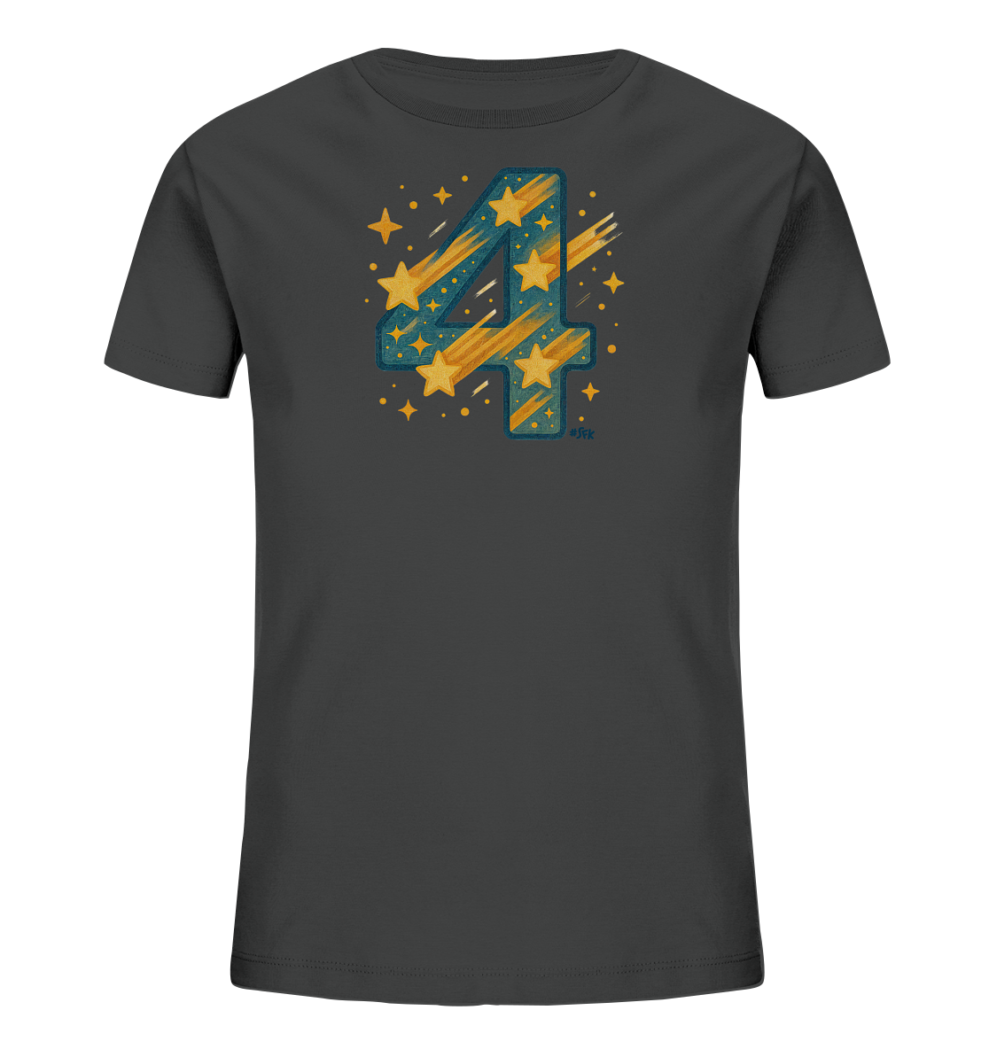 Onlineshop Shirts fuer Kinder - Das Bild zeigt ein dunkles Kinder-T-Shirt mit einem auffaelligen Motiv der Zahl Vier. Die grosse Vier ist in Blautoenen gehalten und mit gelben Sternen sowie Spuren wie von Sternschnuppen verziert. Kleinere Sterne und Punkte umrahmen die Zahl und verstaerken das Weltraumthema. Das Design wirkt dynamisch und farbenfroh auf dem schlichten Hintergrund des Shirts.