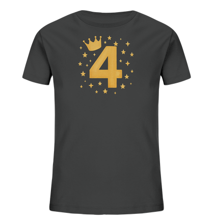 Onlineshop Shirts fuer Kinder - Das Bild zeigt ein dunkelgraues Kinder-T-Shirt mit einem goldenen Druckmotiv auf der Vorderseite. Das Motiv besteht aus einer grossen Zahl '4' mit einer kleinen Krone darueber. Kleine goldene Sterne sind ringsum angeordnet und verleihen dem Design eine festliche Note. Das T-Shirt ist schlicht und der Druck ein zentraler Blickfang.