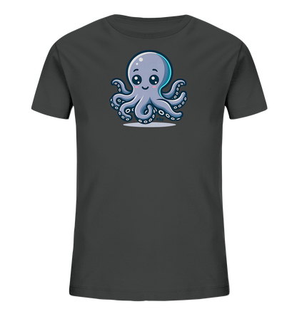 Onlineshop Shirts fuer Kinder - Das Bild zeigt ein dunkles T-Shirt fuer Kinder in einem Grauton. Auf der Vorderseite befindet sich eine niedliche Illustration eines hellblauen Oktopus. Der Oktopus hat grosse, ausdrucksstarke Augen, rosa Wangen und ein freundliches Laecheln. Er sitzt mittig auf dem Shirt mit ausgebreiteten Tentakeln.