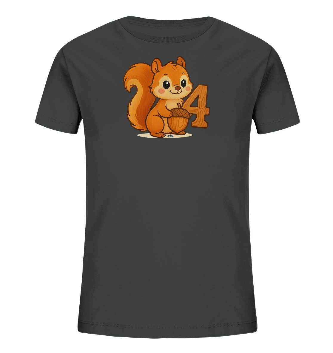 Onlineshop Shirts fuer Kinder - Das Bild zeigt ein dunkelgraues Kinder-T-Shirt mit einem Aufdruck auf der Vorderseite. Zu sehen ist ein niedliches Eichhoernchen, das eine Eichel haelt. Neben dem Eichhoernchen ist die Zahl "4" im holzaehnlichen Design dargestellt.