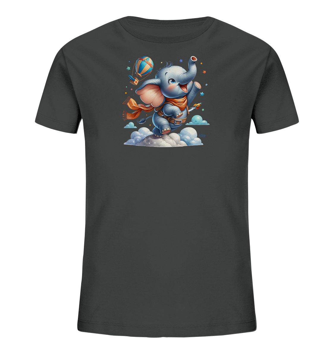 Onlineshop Shirts fuer Kinder - Das dunkelgraue T-Shirt zeigt einen niedlichen Cartoon-Elefanten, der auf Wolken balanciert. Er traegt einen orangen Schal und einen Guertel. Sterne, ein Heissluftballon und eine Rakete umgeben den Elefanten, was ein fantasievolles Motiv schafft.