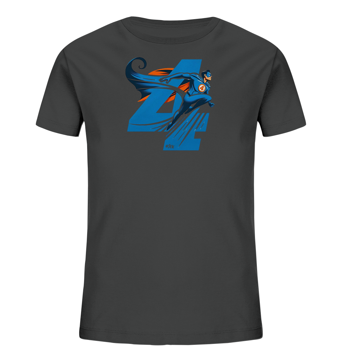 Onlineshop Shirts fuer Kinder - Dieses dunkelgraue T-Shirt zeigt eine dynamische Grafik eines Superhelden, der durch eine grosse blaue Zahl 4 springt. Der Superheld traegt ein blaues Kostuem mit orangefarbenem Umhang und Akzenten. Das Design ist lebhaft und energiegeladen, ideal fuer kleine Helden. Die Grafik nutzt kraeftige Blau- und Orangetoene.
