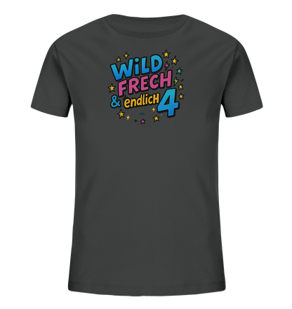 Onlineshop Shirts fuer Kinder - Das Bild zeigt ein dunkelgraues Kinder-T-Shirt mit einem farbenfrohen Aufdruck. Das Motiv besteht aus den Woertern "WILD FRECH & endlich" und einer grossen "4". Sterne und Blitze in verschiedenen Farben umgeben den Schriftzug. Das Design ist lebhaft und ideal fuer einen Geburtstag.
