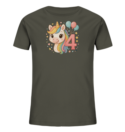 Onlineshop Shirts fuer Kinder - Das Bild zeigt ein dunkelgraues T-Shirt fuer Kinder mit einem bunten Aufdruck auf der Vorderseite. Der Aufdruck zeigt den Kopf eines niedlichen Einhorns mit Regenbogenmaehne und einem goldenen Horn. Neben dem Einhorn ist die grosse Zahl '4' in Rosa abgebildet, begleitet von blauen und rosafarbenen Luftballons. Sterne und Herzen in verschiedenen Farben umrahmen das froehliche Motiv.