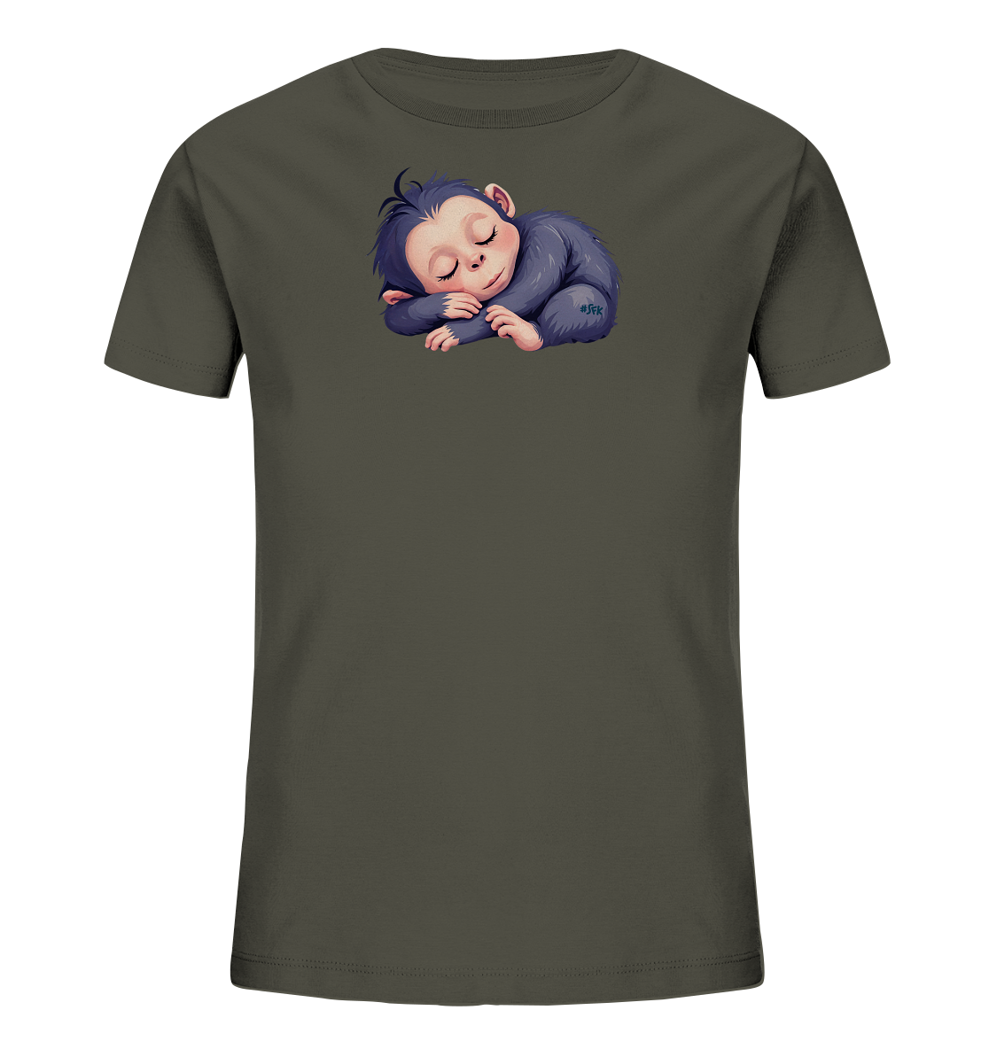Onlineshop Shirts fuer Kinder - Das Bild zeigt ein dunkelolivgruenes Kinder-T-Shirt mit einem niedlichen Print auf der Vorderseite. Abgebildet ist ein friedlich schlafendes Äffchen, das sich zusammengerollt hat. Das Äffchen hat blau-graues Fell und geschlossene Augen, was ihm einen beruhigenden Ausdruck verleiht. Dieses Motiv ist zentral auf dem Oberteil platziert und wirkt sanft.