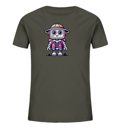 Onlineshop Shirts für Kinder - Das Bild zeigt ein dunkelgrünes oder khakifarbenes T-Shirt für Kinder. Auf der Vorderseite ist eine Illustration eines freundlichen Cartoon-Roboters zu sehen, der als Entdecker oder Abenteurer dargestellt ist. Der Roboter trägt einen gelben Safari-Hut mit roter Krempe und hält ein rotes Fernglas in den Händen. Die Darstellung ist verspielt und detailreich, mit weißen Gliedmaßen und blauen Akzenten.