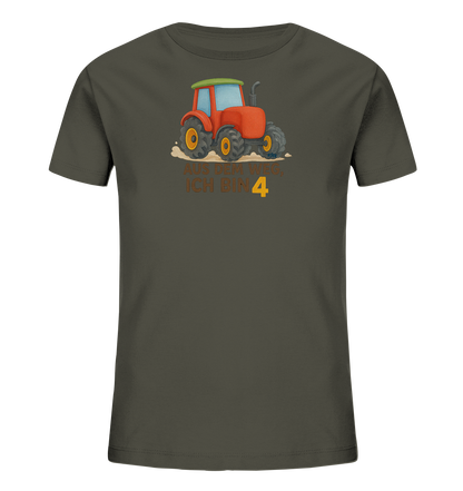 Onlineshop Shirts fuer Kinder - Das Bild zeigt ein dunkelgraues T-Shirt mit einem bunten Aufdruck auf der Vorderseite. Abgebildet ist ein roter Cartoon-Traktor mit gelben Raedern, der auf braunem, sandigem Untergrund steht. Darunter steht der Text "AUS DEM WEG, ICH BIN 4". Die Zahl Vier ist dabei groesser und in einem leuchtenden Gelb hervorgehoben.