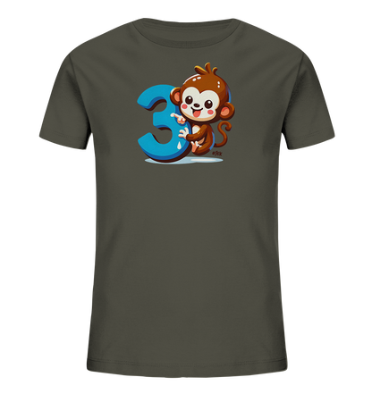 Onlineshop Shirts fuer Kinder - Das Bild zeigt ein dunkelgraues T-Shirt fuer Kinder. Auf der Vorderseite ist eine niedliche Cartoon-Illustration eines Affen zu sehen, der neben einer grossen blauen Zahl '3' sitzt. Der Affe hat einen freundlichen Ausdruck. Dieses Design ist verspielt und farbenfroh.