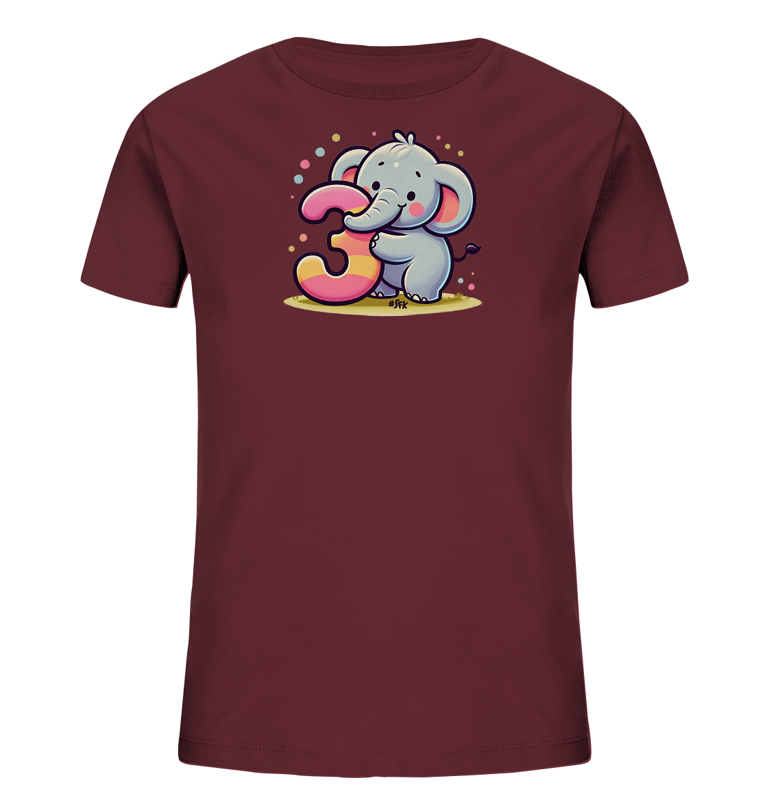 Onlineshop Shirts fuer Kinder - Das Bild zeigt ein weinrotes Kinder-T-Shirt mit einem niedlichen Druck auf der Vorderseite. Die Illustration zeigt einen grauen Cartoon-Elefanten, der eine grosse, mehrfarbige Zahl '3' umarmt. Kleine, bunte Punkte sind um das Motiv herum verteilt und sorgen fuer eine froehliche Atmosphaere. Das Design ist verspielt und passend fuer einen dritten Geburtstag.