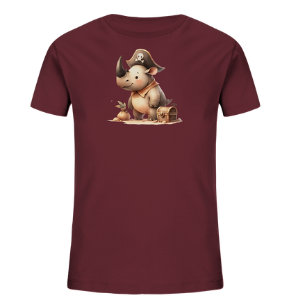 Onlineshop Shirts fuer Kinder - Das Bild zeigt ein dunkelrotes T-Shirt mit einem niedlichen Comic-Nashorn, das als Pirat verkleidet ist. Das Nashorn traegt einen Piratenhut und ein Kopftuch und sitzt zwischen einem Schatzsack und einer kleinen Schatztruhe auf Sand. Die Illustration ist detailreich und hat einen verspielten Charakter, perfekt fuer Kinder.