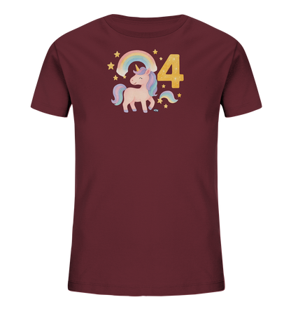 Onlineshop Shirts fuer Kinder - Das Bild zeigt ein dunkelrotes Kinder-T-Shirt mit einem froehlichen Design auf der Vorderseite. Ein niedliches, hellrosa Einhorn mit bunter Maehne steht unter einem Regenbogen. Daneben ist die grosse goldene Zahl '4' abgebildet. Sterne und Glitzerpunkte ergaenzen das magische Motiv, ideal fuer ein Kind.