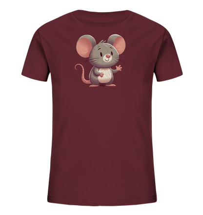 Onlineshop Shirts für Kinder - Das Bild zeigt ein einfarbiges T-Shirt in einem dunkelroten oder bordeauxfarbenen Ton. Auf der Vorderseite des Shirts ist eine niedliche Cartoon-Maus platziert. Die Maus ist grau mit großen Ohren und hat einen freundlichen Ausdruck, wobei sie mit einer Pfote winkt. Unter dem Motiv befindet sich eine kleine Signatur oder ein Hashtag mit den Buchstaben #JFK. Das Design ist verspielt und kindgerecht gestaltet.