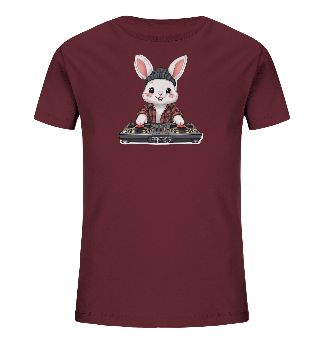 Onlineshop Shirts fuer Kinder - Das Bild zeigt ein dunkelrotes T-Shirt fuer Kinder. Auf der Vorderseite ist eine detailreiche Illustration eines niedlichen weissen Hasen zu sehen. Der Hase traegt eine schwarze Muetze und ein rot-kariertes Hemd, waehrend er an einem DJ-Mischpult steht. Dieses Design verleiht dem Shirt einen verspielten und modernen Look.