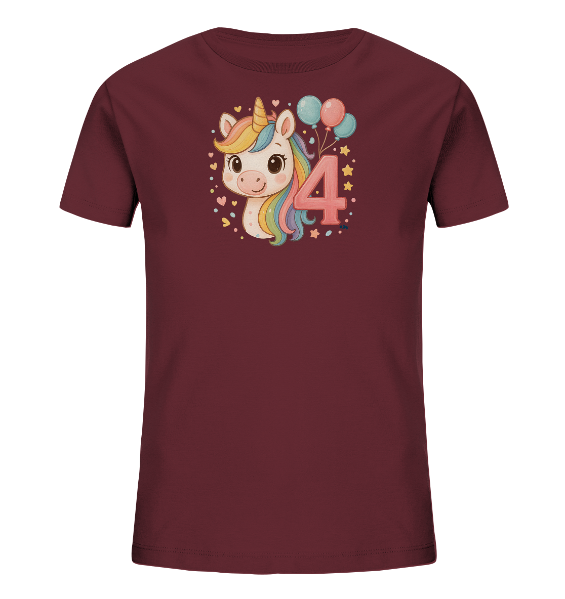Onlineshop Shirts fuer Kinder - Das Bild zeigt ein dunkelrotes Kinder-T-Shirt. Auf der Vorderseite ist eine niedliche Illustration eines Einhorns mit bunter Maehne und goldenem Horn zu sehen. Daneben steht die Zahl '4' in Rosa, umgeben von kleinen Sternen und Herzen. Blaue und pinke Ballons ergaenzen das verspielte Motiv.