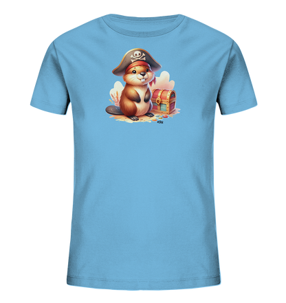 Onlineshop Shirts fuer Kinder - Das hellblaue T-Shirt zeigt einen Cartoon-Biber als Piraten verkleidet. Der Biber traegt einen Piratenhut mit Totenkopf und sitzt neben einer geoeffneten Schatztruhe. Bunte Edelsteine oder Muenzen liegen auf dem Sand verstreut und tragen zum Abenteuer-Thema bei. Das froehliche und detaillierte Motiv ist ansprechend fuer Kinder.