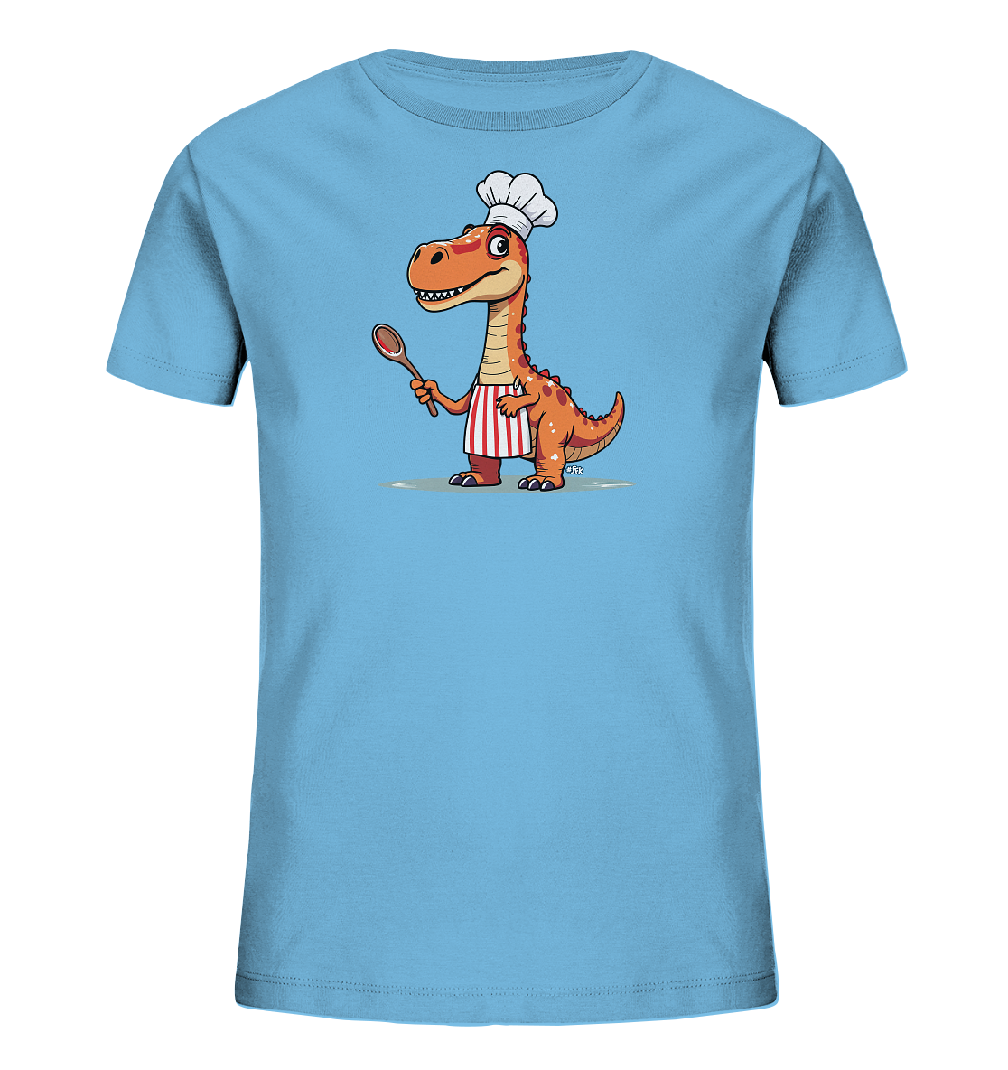 Onlineshop Shirts fuer Kinder - Das Bild zeigt ein hellblaues T-Shirt fuer Kinder mit einer froehlichen Illustration eines kochenden Dinosauriers. Der orangefarbene Dino traegt eine weisse Kochmuetze und eine rot-weiss gestreifte Schuerze. Er haelt einen Holzloeffel in der Hand und hat ein freundliches Laecheln. Das Design ist verspielt und farbenfroh.