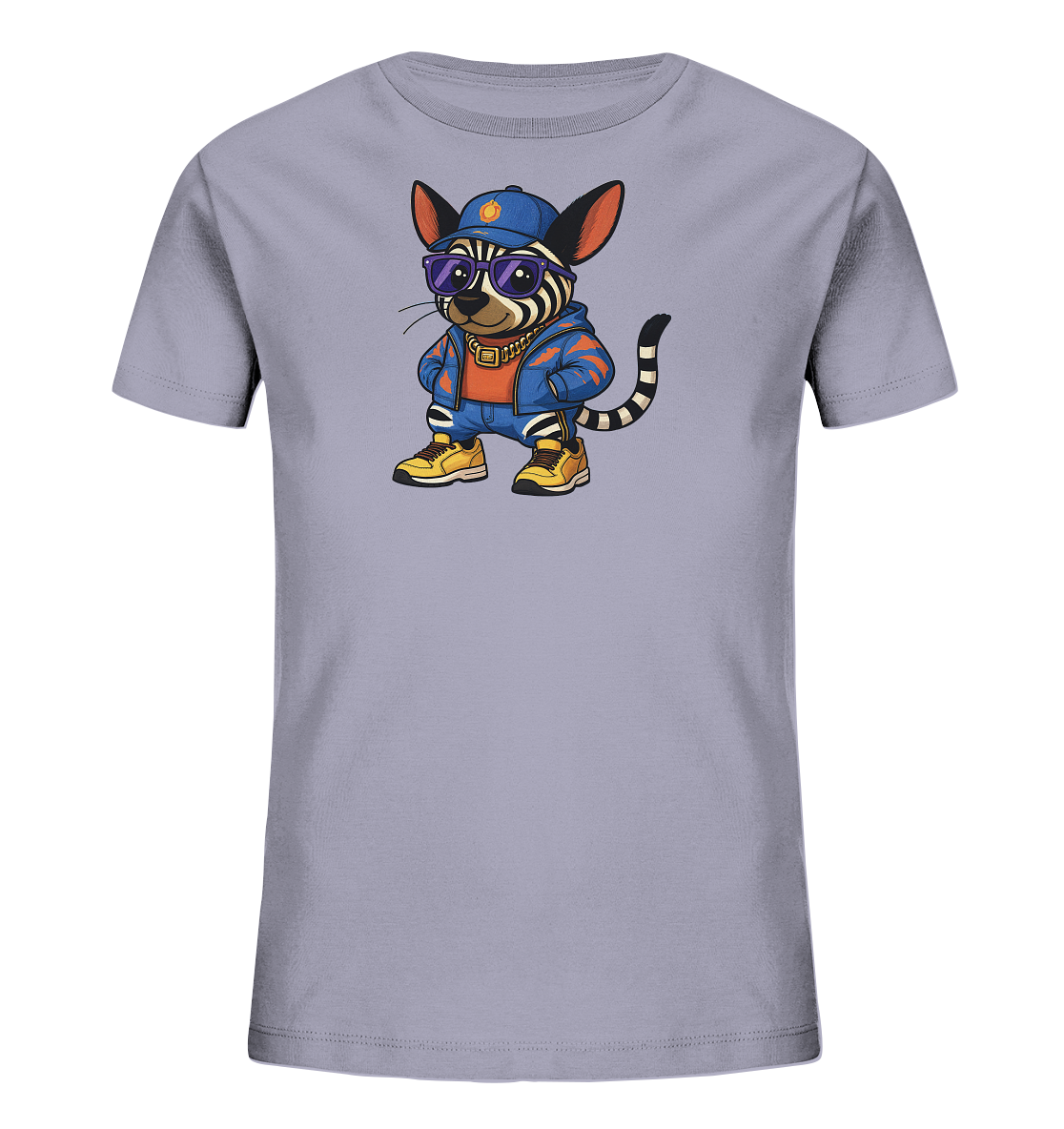 Onlineshop Shirts fuer Kinder - Das Bild zeigt ein hellgraues Kinder-T-Shirt mit einem coolen, cartoonhaften Tier-Motiv auf der Vorderseite. Das gestreifte Tier traegt eine blaue Kappe, lila Sonnenbrille, eine goldene Kette und eine blaue Jacke ueber einem orangefarbenen Oberteil. Es ist in einer laessigen Pose dargestellt, komplettiert mit blauen Hosen und gelben Sneakern. Das Design verleiht dem Shirt einen stylischen, urbanen Look.