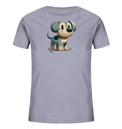 Onlineshop Shirts fuer Kinder - Das Bild zeigt ein hellviolettes Kinder-T-Shirt mit einem niedlichen Druck. Auf der Vorderseite ist eine cartoonartige Darstellung eines kleinen Hundes abgebildet. Der Hund hat grosse Ohren, dunkle Flecken und steht auf einer gruenen Grasflaeche. Sein freundlicher Ausdruck macht das Design besonders ansprechend.