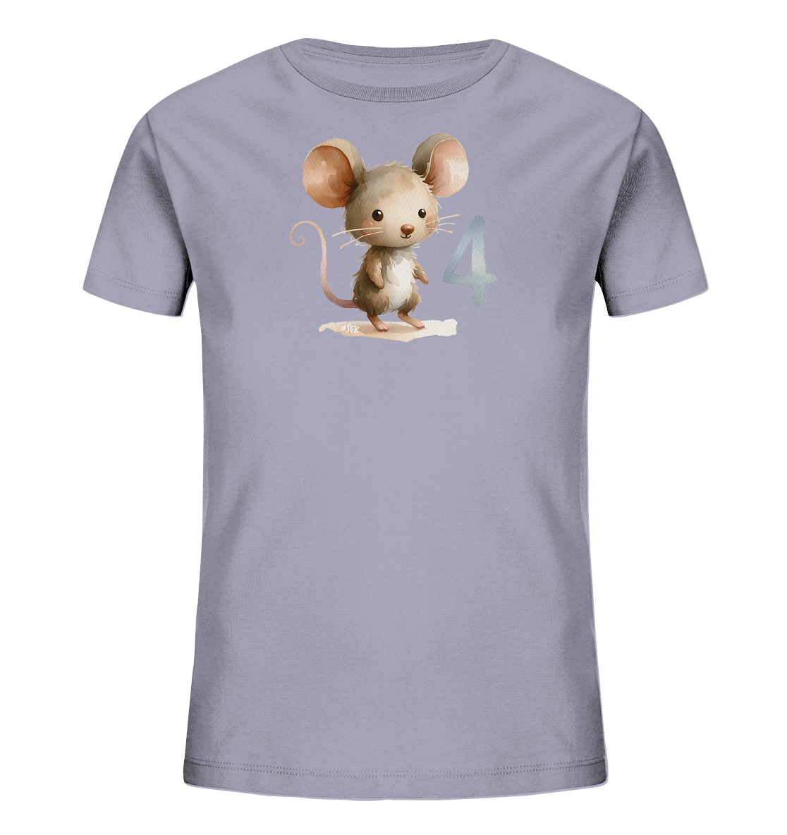 Onlineshop Shirts fuer Kinder - Das Bild zeigt ein hellviolettes Kinder-T-Shirt mit einem suessen Motiv. Darauf ist eine cartoonhafte Maus mit grossen Ohren zu sehen, die auf einer kleinen beigen Flaeche steht. Neben der Maus befindet sich die Zahl 4 in einem dezenten, blaeulichen Farbton, gemalt im Aquarell-Stil. Das Design wirkt freundlich und kindgerecht.
