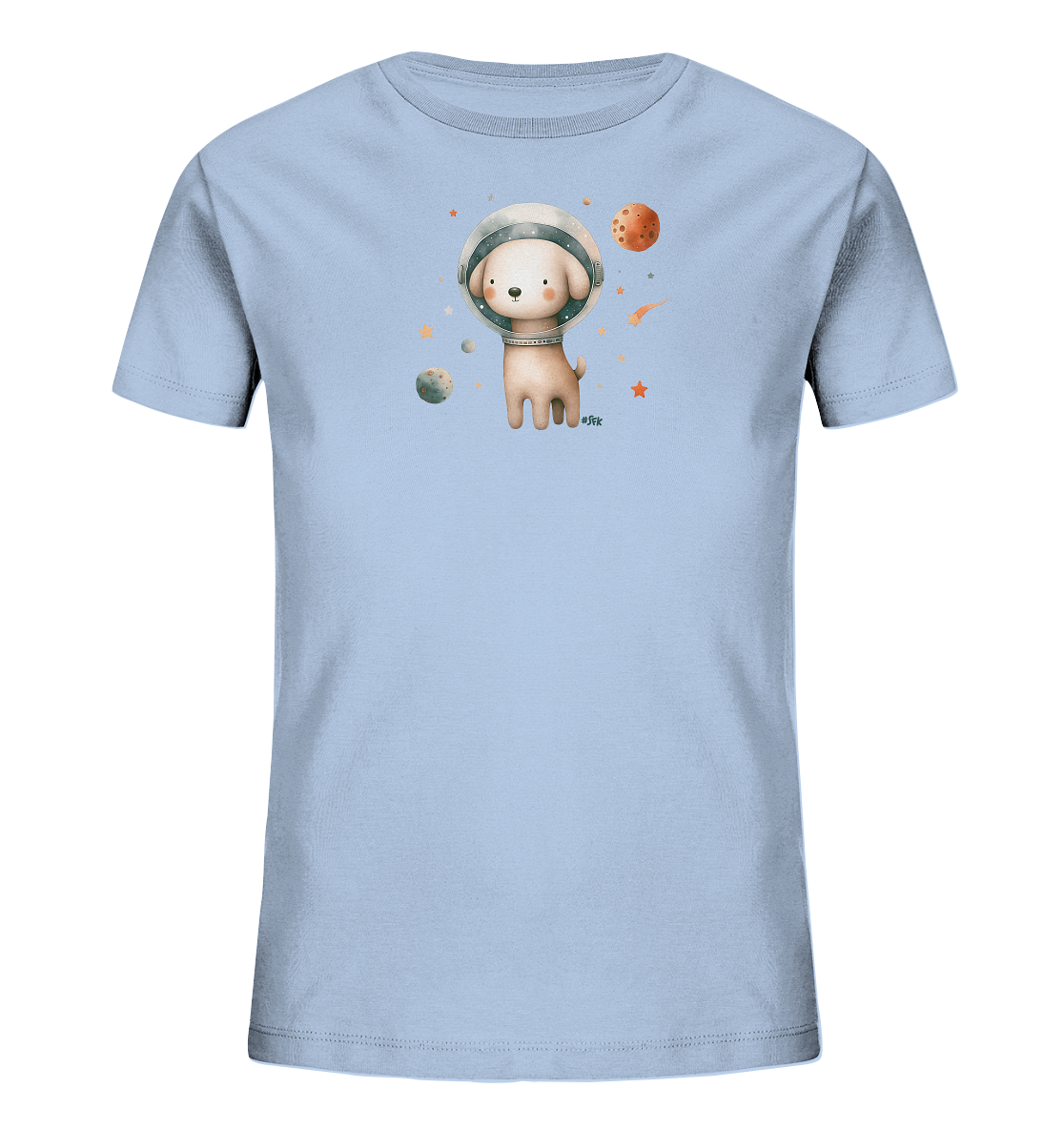 Onlineshop Shirts fuer Kinder - Das Bild zeigt ein hellblaues Kinder-T-Shirt mit einer niedlichen Illustration eines Hundes, der einen Astronautenhelm traegt. Um den Hund herum sind bunte Planeten, Sterne und ein Komet zu sehen. Die Grafik ist im freundlichen Wasserfarbenstil gestaltet und faengt ein fantasievolles Weltraumabenteuer ein. Dieses T-Shirt ist ein spielerisches Kleidungsstueck fuer kleine Entdecker.