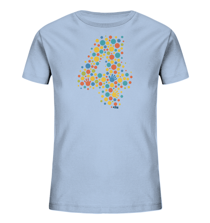 Onlineshop Shirts fuer Kinder - Das Bild zeigt ein hellblaues Kinder-T-Shirt mit einem farbenfrohen Motiv auf der Vorderseite. Das Design formt die Zahl '4' aus zahlreichen kleinen Punkten in Gelb, Orange, Rot, Hellblau und Dunkelblau. Zwischen den Punkten sind vereinzelt kleine Handabdruecke in verschiedenen Farben platziert. Das gesamte Motiv wirkt froehlich und verspielt.