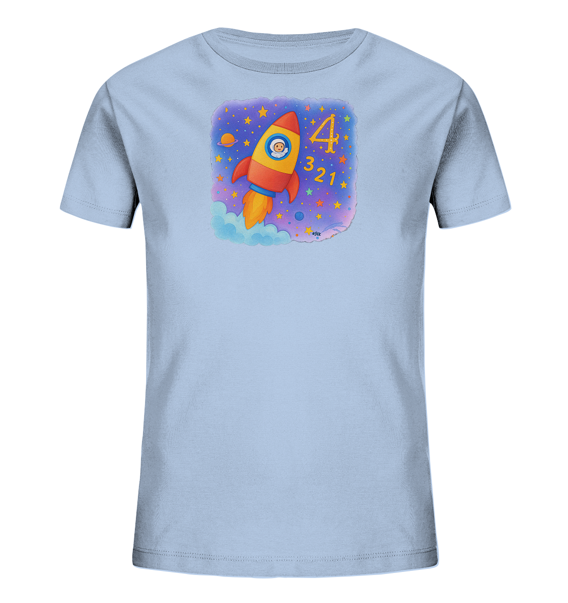 Onlineshop Shirts fuer Kinder - Das Bild zeigt ein hellblaues Kinder-T-Shirt mit einem Weltraum-Motiv auf der Vorderseite. Eine bunte Rakete startet durch Wolken in den sternenklaren Nachthimmel, vorbei an Planeten. Neben der Rakete sind die Zahlen 4, 3, 2, 1 in absteigender Reihenfolge zu sehen. Das Design ist farbenfroh und verspielt, ideal fuer kleine Weltraumfans.
