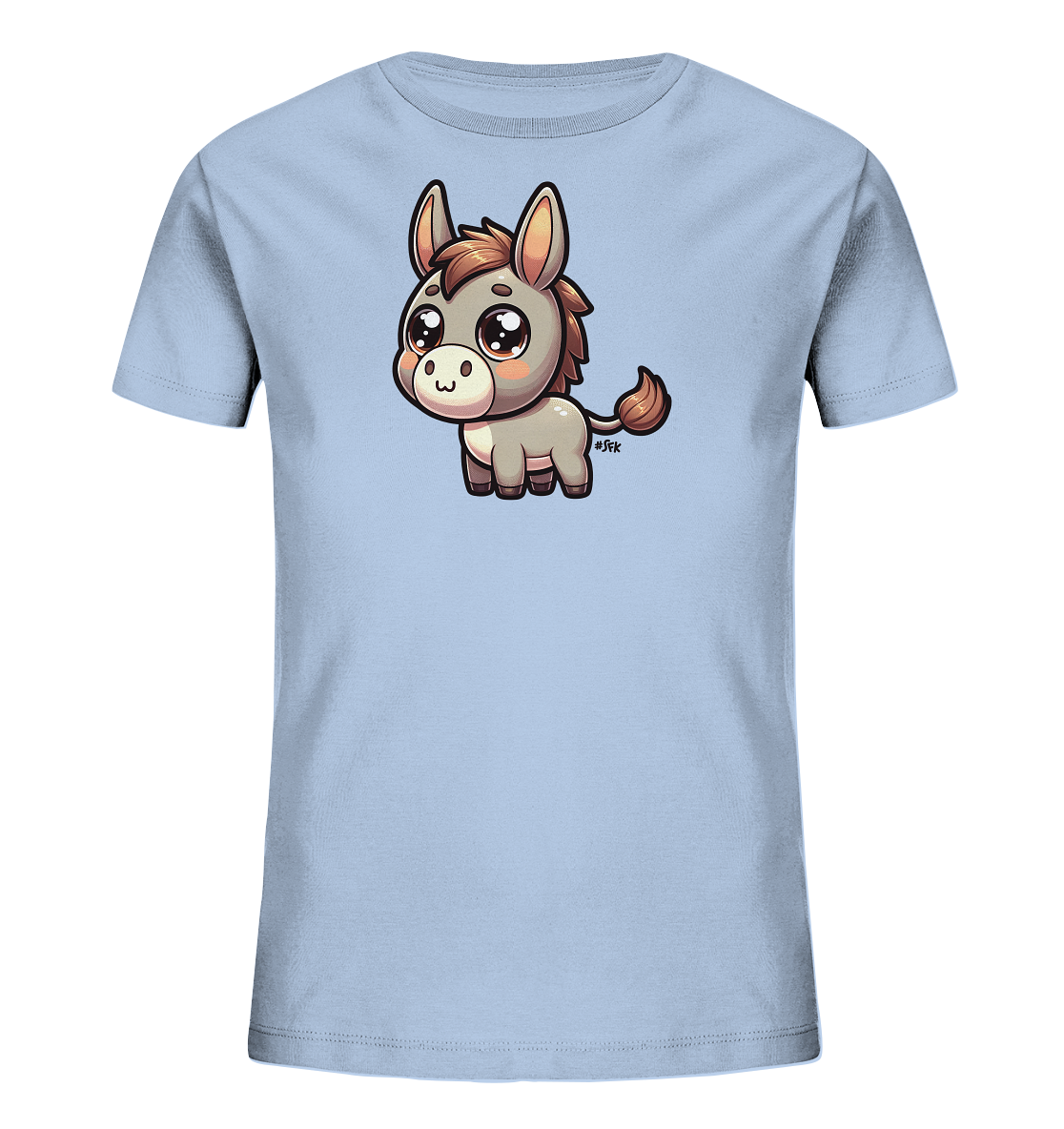 Onlineshop Shirts fuer Kinder - Das Bild zeigt ein hellblaues T-Shirt fuer Kinder mit einer entzueckenden Illustration eines kleinen Esels. Der Esel ist im Cartoon-Stil gezeichnet, hat grosse Kulleraugen und einen freundlichen Ausdruck. Er steht aufrecht und sein Fell hat braune und graue Farbtoene. Das Design wirkt niedlich und kindgerecht.