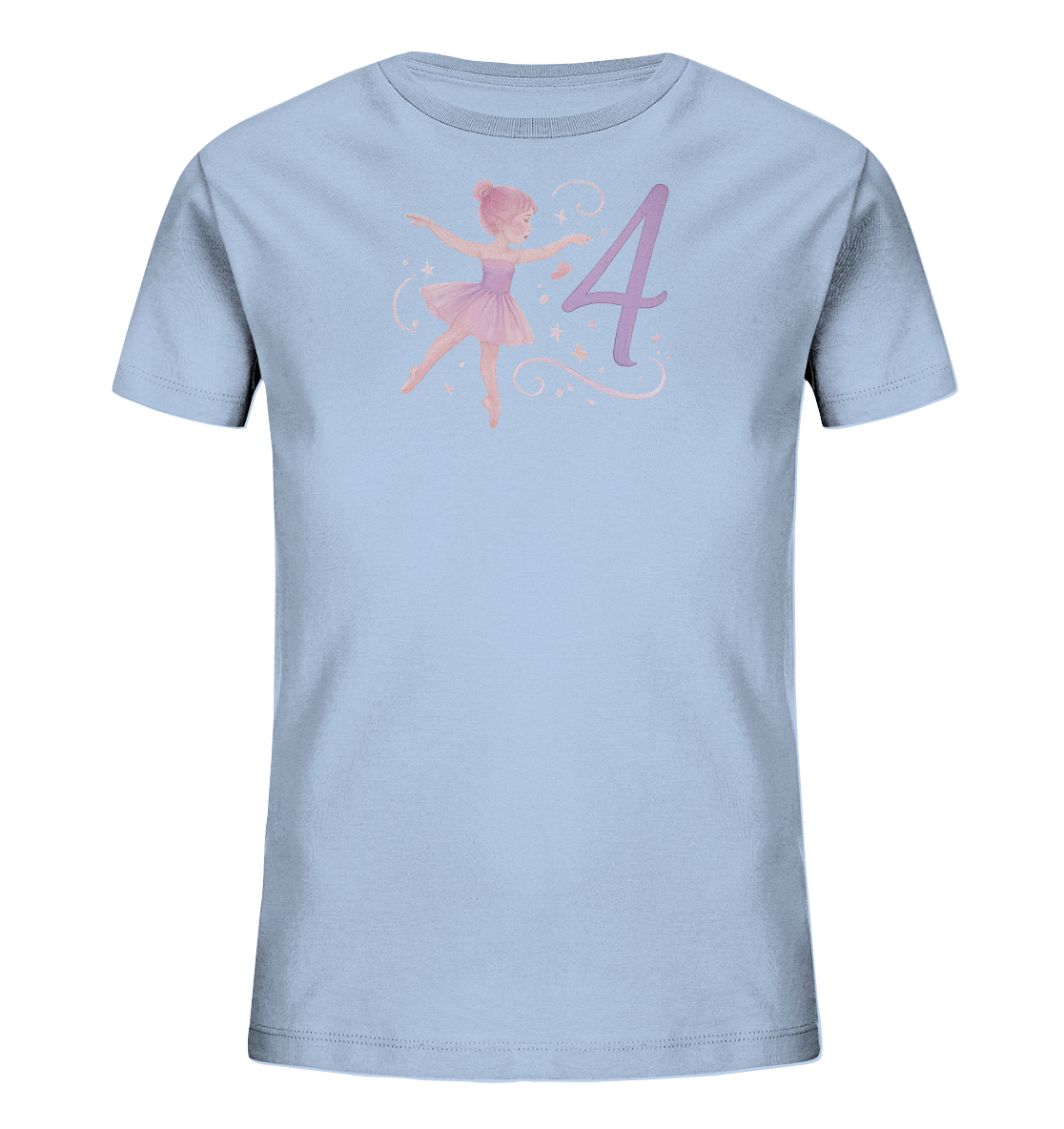 Onlineshop Shirts fuer Kinder - Das Bild zeigt ein hellblaues Kinder-T-Shirt mit einer niedlichen Illustration. Eine junge Ballerina in einem rosa Kleid tanzt anmutig, daneben ist die Zahl Vier in einem sanften Lilaton abgebildet. Sterne und filigrane Linien umrahmen das Motiv und verleihen ihm eine maerchenhafte Atmosphaere.