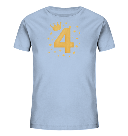 Onlineshop Shirts fuer Kinder - Das Bild zeigt ein hellblaues T-Shirt fuer Kinder. Auf der Vorderseite ist eine grosse goldene Zahl '4' zu sehen. Über der Zahl ist eine goldene Krone platziert. Das Design ist von mehreren goldenen Sternen umgeben, was dem Shirt einen festlichen Look verleiht.