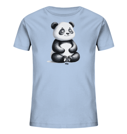 Kinder T-Shirt mit ein Panda im Schneidersitz mit geschlossenen Augen und sanftem Lächeln