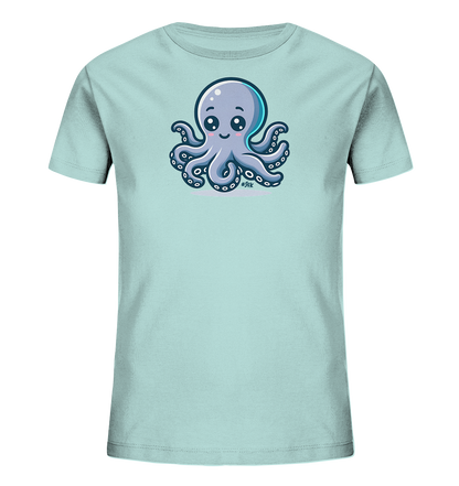 Onlineshop Shirts fuer Kinder - Das Bild zeigt ein hellblaues Kinder-T-Shirt mit einem niedlichen, cartoonartigen Oktopus-Motiv auf der Vorderseite. Der Oktopus ist in Blautoenen gehalten, hat grosse, ausdrucksstarke Augen und ein freundliches Laecheln. Seine acht Tentakel sind symmetrisch angeordnet und das Design wirkt insgesamt sehr verspielt und kinderfreundlich. Es ist ein froehliches T-Shirt mit einem charmanten Meerestier-Motiv.