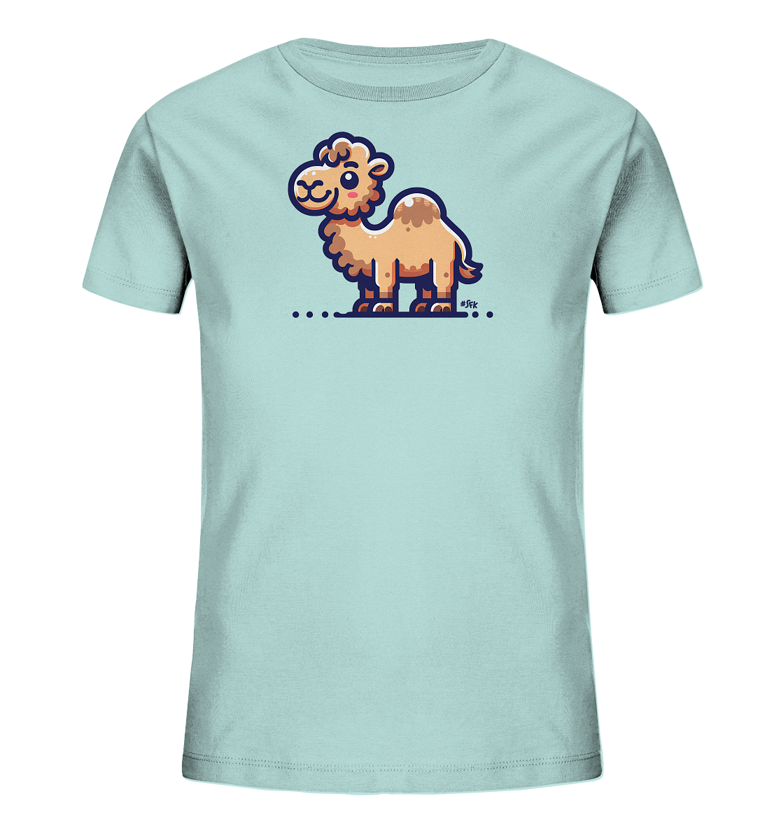 Onlineshop Shirts fuer Kinder - Das Bild zeigt ein hellblaues T-Shirt fuer Kinder. Auf der Vorderseite ist eine niedliche, cartoonartige Illustration eines Kamels zu sehen. Das Kamel hat freundliche Augen und einen kleinen Hoecker, dargestellt in warmen Brauntoenen mit dunklen Umrissen. Es steht auf einer stilisierten Bodenlinie, die durch Punkte angedeutet wird und verleiht dem Shirt einen froehlichen Charakter.