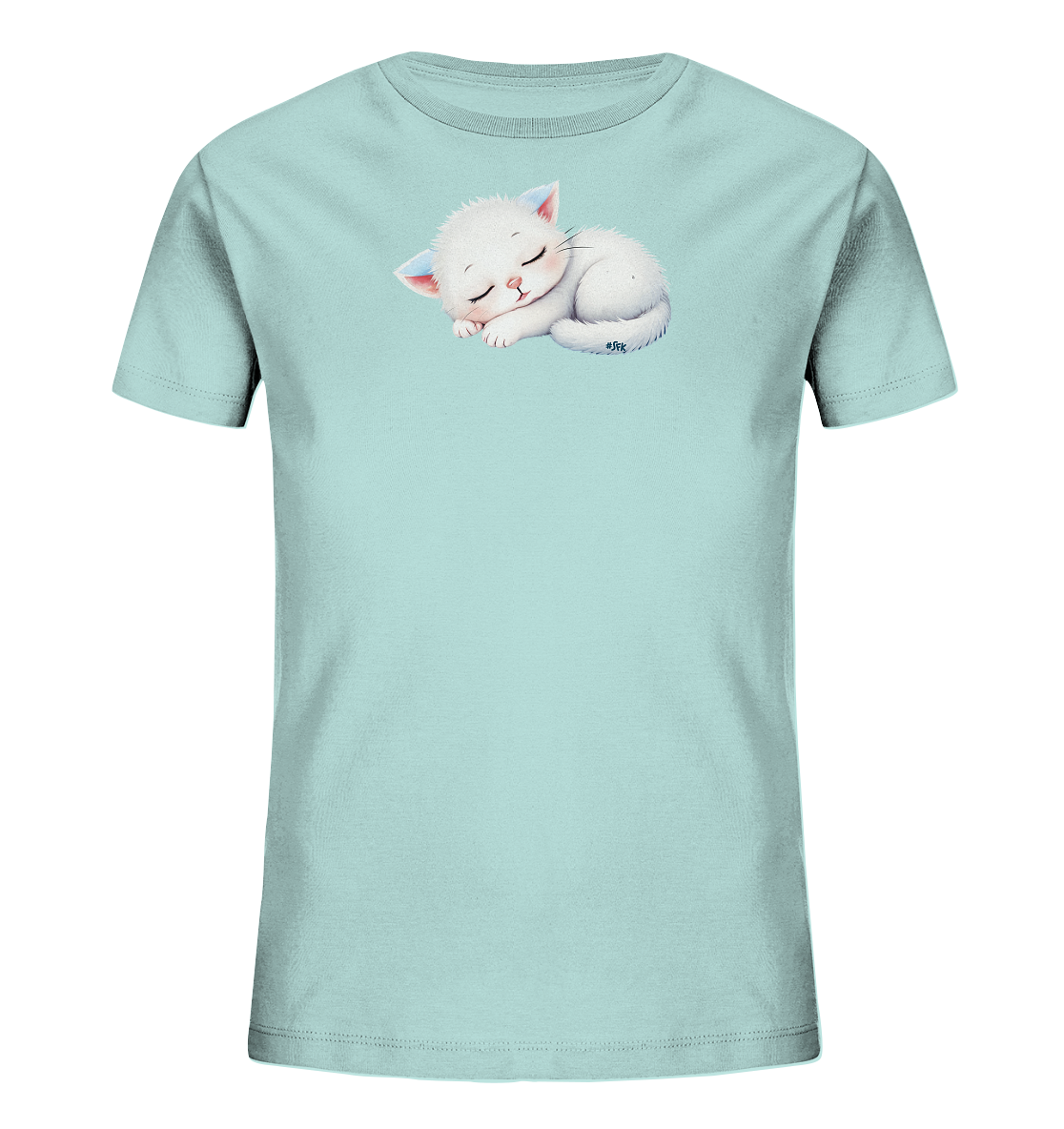 Onlineshop Shirts fuer Kinder - Das Bild zeigt ein hellblaues Kinder-T-Shirt mit einem niedlichen Motiv eines schlafenden weissen Kaetzchens auf der Vorderseite. Das Kaetzchen ist friedlich zusammengerollt, mit geschlossenen Augen und zarten rosa Ohren. Die Illustration weist feine Details und leichte blaue Farbakzente auf. Das einfarbige T-Shirt bildet einen ruhigen Hintergrund fuer das beruhigende Design.