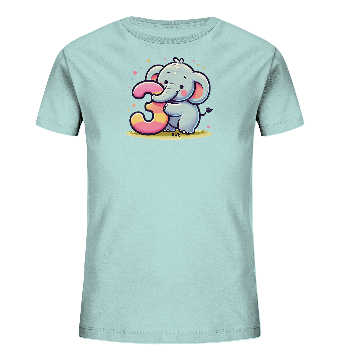Onlineshop Shirts fuer Kinder - Das Bild zeigt ein hellblaues Kinder-T-Shirt mit einem suessen Elefantenmotiv auf der Vorderseite. Der kleine Elefant haelt eine grosse, bunt gestreifte Zahl Drei. Kleine bunte Punkte sind um das Motiv herum verteilt und verleihen ihm eine verspielte Ausstrahlung. Das Design ist freundlich und farbenfroh gestaltet.