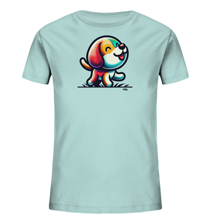 Onlineshop Shirts fuer Kinder - Das Bild praesentiert ein hellblaues T-Shirt fuer Kinder mit einem froehlichen, bunten Hundemotiv auf der Vorderseite. Der stilisierte Cartoon-Hund laeuft auf einer angedeuteten Wiese und besticht durch sein farbenfrohes Design in leuchtenden Toenen. Die Illustration verleiht dem Shirt einen lebendigen und freundlichen Ausdruck.