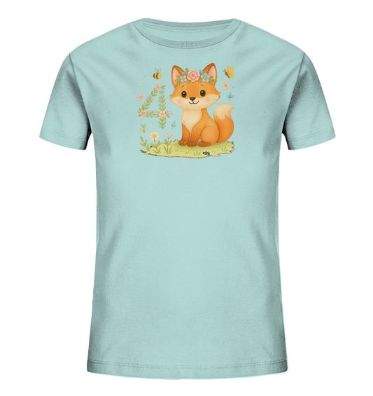 Onlineshop Shirts fuer Kinder - Dieses hellblaue T-Shirt zeigt ein niedliches Motiv eines Fuchses, der auf einer Wiese sitzt. Der Fuchs traegt einen Blumenkranz auf dem Kopf. Links daneben ist die Zahl '4' zu sehen, die aus floralen Elementen wie Ranken und Blumen gebildet wird. Kleine Blumen, eine Biene und ein Schmetterling umgeben das Hauptmotiv und verleihen dem Design einen verspielten Charakter.