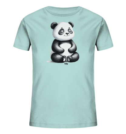 Kinder T-Shirt mit ein Panda im Schneidersitz mit geschlossenen Augen und sanftem Lächeln
