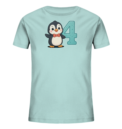Onlineshop Shirts fuer Kinder - Das Bild zeigt ein hellblaues Kinder-T-Shirt mit einem charmanten Pinguinmotiv. Der Pinguin traegt eine rote Fliege und steht neben einer grossen, stilisierten Zahl 4 in einem Blauton. Das freundliche Design ist ansprechend fuer Kinder.