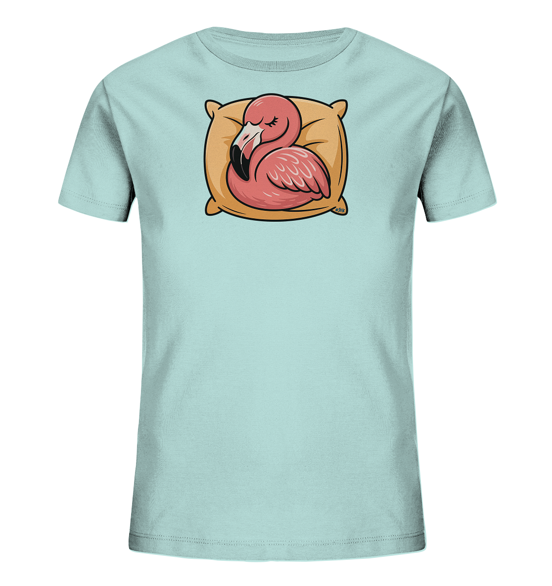 Onlineshop Shirts fuer Kinder - Das Bild zeigt ein hellblaues Kinder-T-Shirt mit einem niedlichen Aufdruck. Ein pinker Flamingo schlaeft gemuetlich auf einem beigefarbenen Kissen, dargestellt im Cartoon-Stil. Das Motiv verleiht dem Shirt einen verspielten und beruhigenden Charakter. Es ist eine Nahaufnahme des Produkts auf schwarzem Hintergrund.