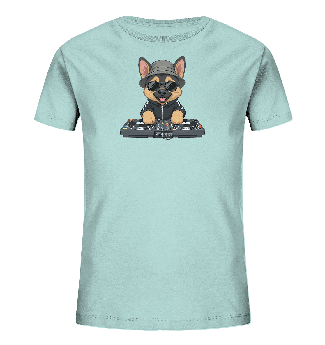 Onlineshop Shirts fuer Kinder - Das Bild zeigt ein hellblaues Kinder-T-Shirt mit einem auffaelligen Frontprint. Der Print stellt einen Cartoon-Hund dar, der einen Fischerhut, eine Sonnenbrille und eine Sportjacke traegt. Er steht hinter einem DJ-Mischpult mit zwei Plattenspielern. Das Design verleiht dem Shirt einen modernen und verspielten Charakter.