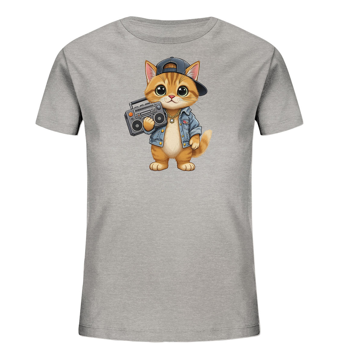 Onlineshop Shirts fuer Kinder - Das Bild zeigt ein hellgraues T-Shirt mit einem niedlichen Comic-Kater als Motiv auf der Vorderseite. Der Kater traegt eine umgedrehte Kappe, eine Jeansjacke und eine goldene Kette. Er haelt eine Boombox in seinen Pfoten, was dem Design einen coolen Touch verleiht. Das gesamte Design ist verspielt und modern.