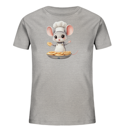 Onlineshop Shirts fuer Kinder - Das Bild zeigt ein hellgraues Kinder-T-Shirt mit einem niedlichen Maeuse-Kochmotiv auf der Vorderseite. Die Maus traegt eine Kochmuetze und Schuerze und haelt ein herzfoermiges Gebaeckstueck in der Pfote. Vor ihr liegt eine Platte mit weiteren herzfoermigen Pfannkuchen. Das Design wirkt verspielt und liebevoll gestaltet.