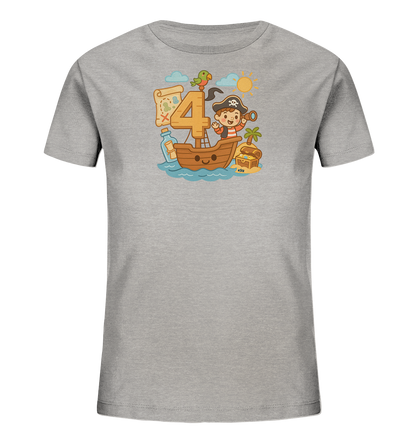 Onlineshop Shirts fuer Kinder - Das graue Kinder-T-Shirt zeigt eine froehliche Illustration zum Thema Piraten. Ein kleiner Pirat faehrt in einem Boot, neben einer grossen Zahl 4, die von einem Papagei gekroent wird. Elemente wie eine Schatzkarte, Flaschenpost und eine Schatzkiste ergaenzen das maritime Motiv. Das Design ist verspielt und detailreich, ideal fuer junge Abenteurer.