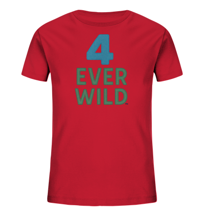 Onlineshop Shirts fuer Kinder - Das Bild zeigt ein rotes T-Shirt fuer Kinder. Auf der Vorderseite ist in blauer Schrift die Zahl '4' abgebildet. Darunter steht in gruener Schrift 'EVER WILD'. Das Design ist schlicht und farblich kontrastreich gestaltet.
