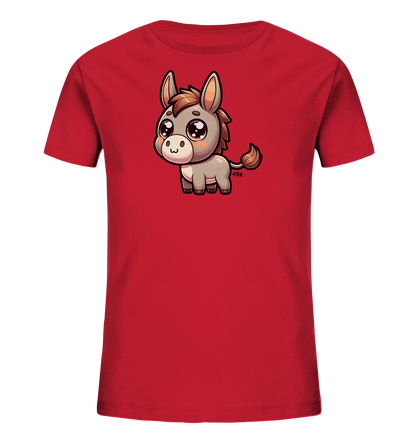 Onlineshop Shirts fuer Kinder - Das Bild zeigt ein rotes T-Shirt fuer Kinder mit einem niedlichen, cartoonhaften Eselmotiv auf der Vorderseite. Der Esel ist in Grau- und Brauntoenen dargestellt und hat grosse, ausdrucksstarke Augen sowie einen freundlichen Gesichtsausdruck. Dieses Design verleiht dem Shirt einen verspielten und froehlichen Charakter, ideal fuer junge Esel-Fans.