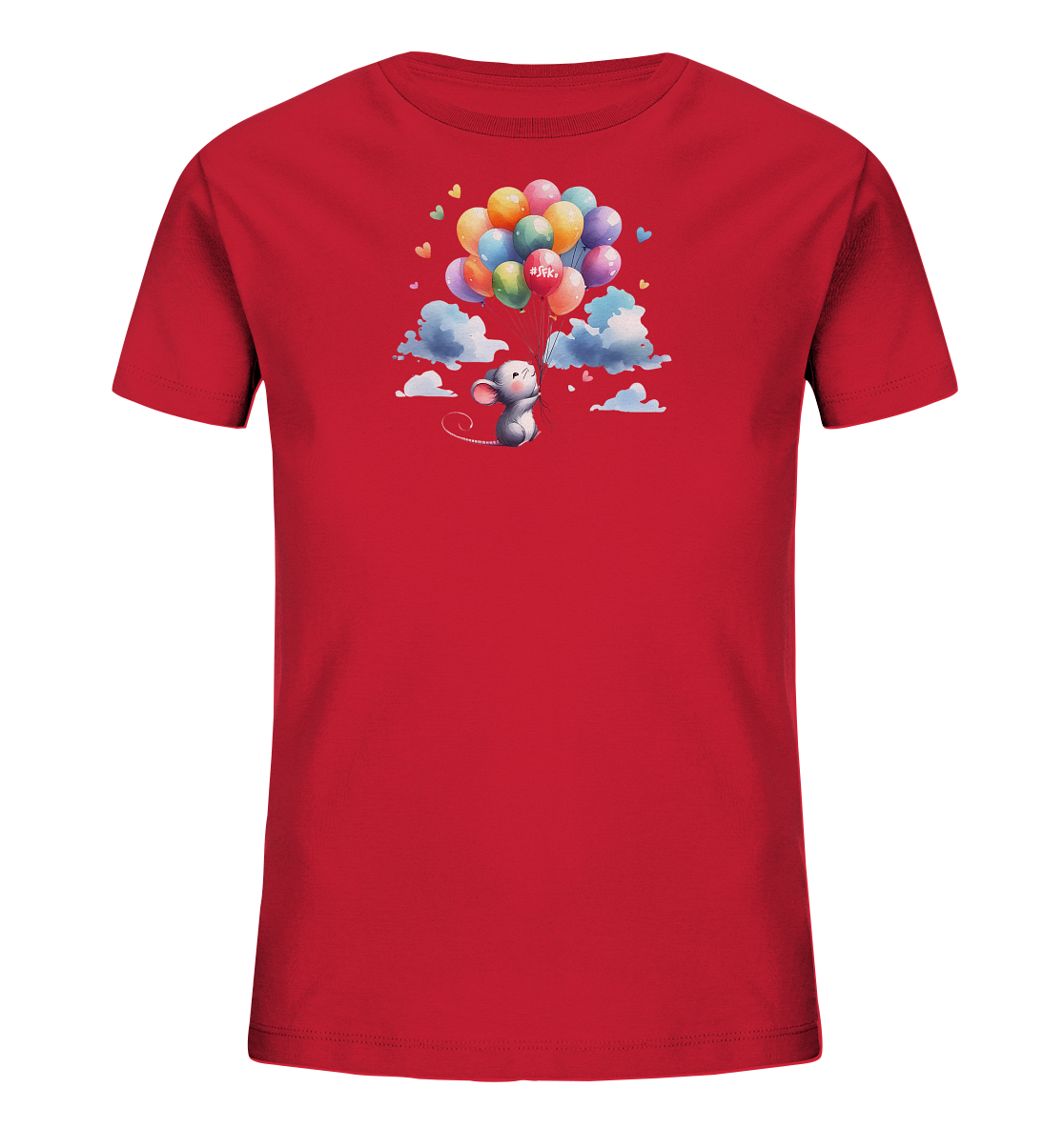 Onlineshop Shirts für Kinder - Das Bild zeigt ein rotes Kinder-T-Shirt. Auf der Vorderseite befindet sich eine niedliche, cartoonartige Maus, die an einem Bündel bunter Ballons hängt und über stilisierten Wolken schwebt. Kleine Herzen sind ebenfalls Teil des Designs, und auf einem roten Ballon steht die Aufschrift "#SFK". Das Gesamtbild wirkt fröhlich und verspielt.