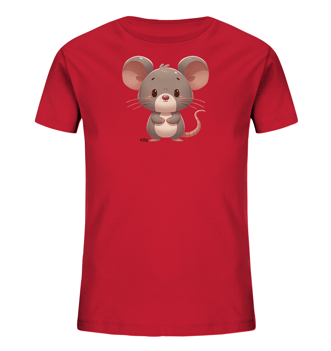 Onlineshop Shirts für Kinder - Das Bild zeigt ein rotes T-Shirt für Kinder, das auf der Vorderseite eine niedliche Illustration einer cartoonhaften Maus aufweist. Die Maus ist in Grautönen gehalten und hat große, runde Ohren sowie einen freundlichen Ausdruck. Sie sitzt aufrecht mit den Pfoten vor der Brust und einem geringelten Schwanz. Unter dem Motiv ist eine kleine Signatur "#SFK" zu erkennen, was dem Design eine persönliche Note verleiht.