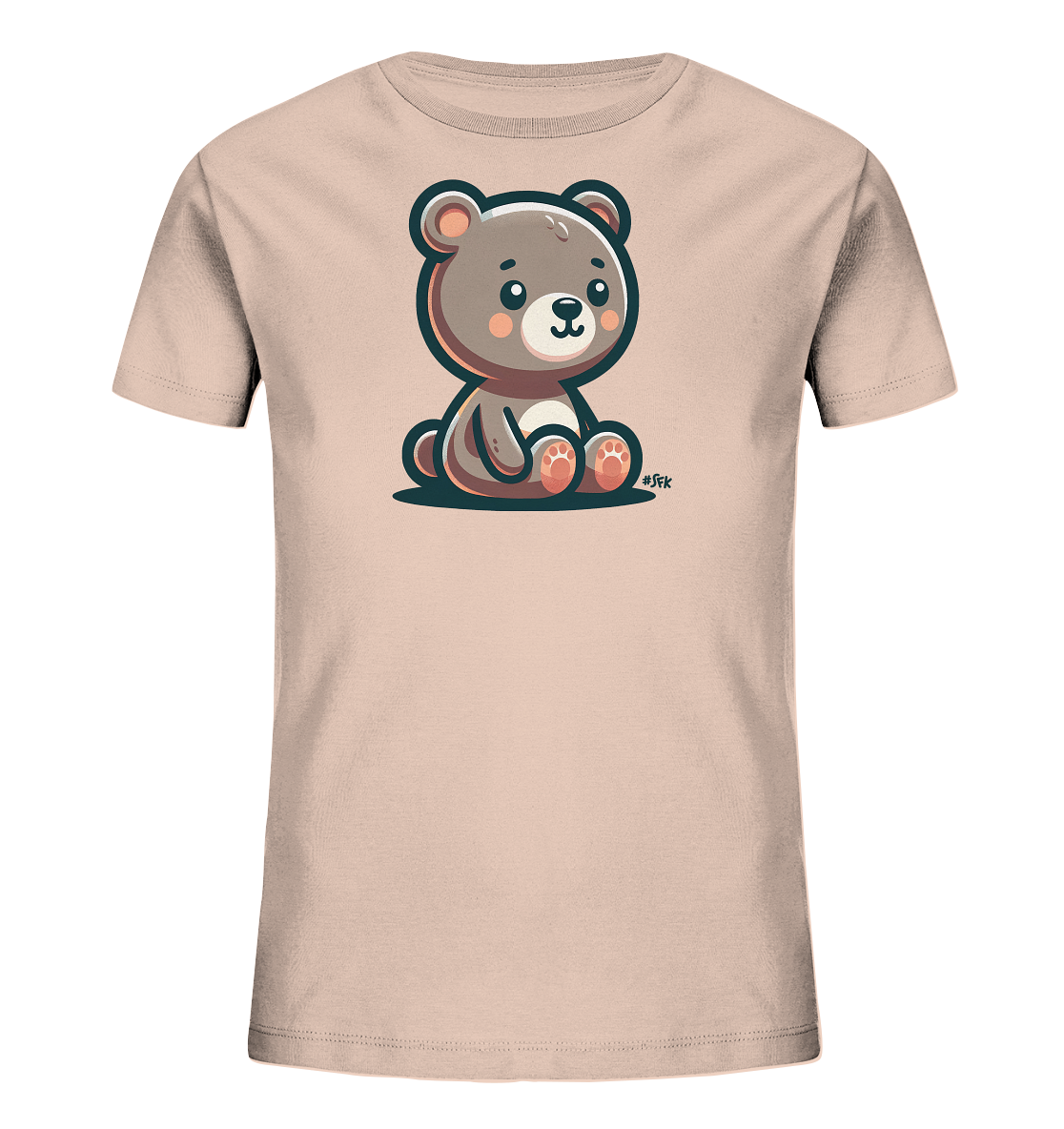 Onlineshop Shirts fuer Kinder - Das Bild zeigt ein Kinder-T-Shirt in einem hellen Beige-Ton. Auf der Vorderseite ist eine niedliche Cartoon-Illustration eines sitzenden Baeren zu sehen. Der Baer hat grosse Augen, rosa Wangen und ein freundliches Laecheln. Das Design ist schlicht und ansprechend fuer Kinder.